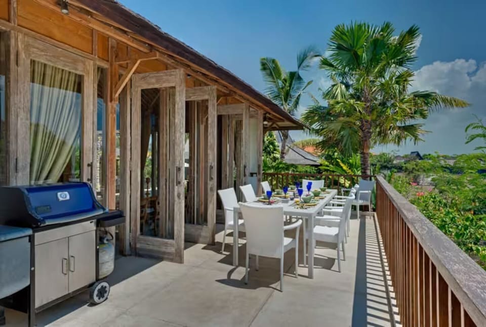 Outdoor dining area