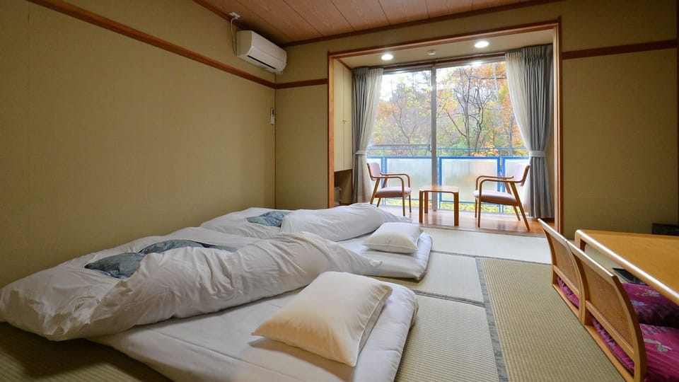 Standard Room, Non Smoking | Down comforters, in-room safe, desk, free WiFi