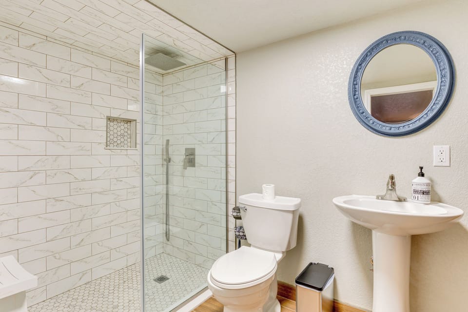 Full Bathroom | Basement