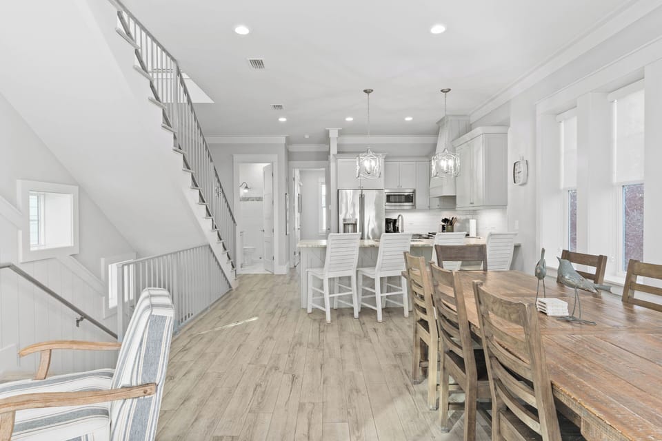 Open flow, effortless living

