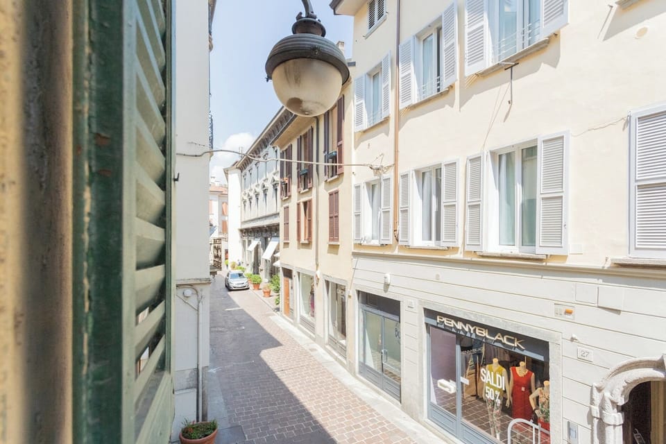 Apartment (2 Bedrooms) | City view