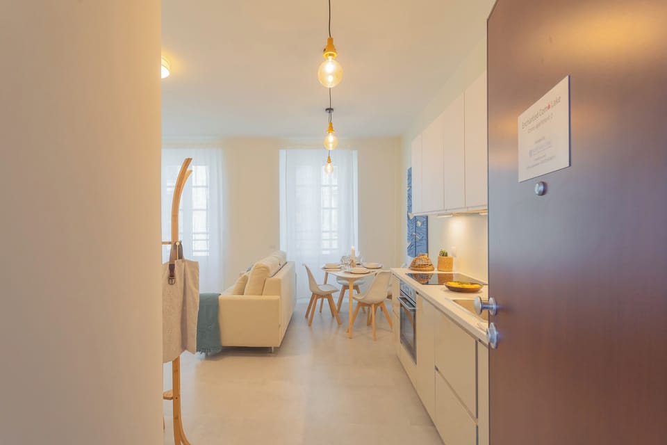 Apartment (1 Bedroom) | Private kitchenette | Microwave, oven, espresso maker, electric kettle