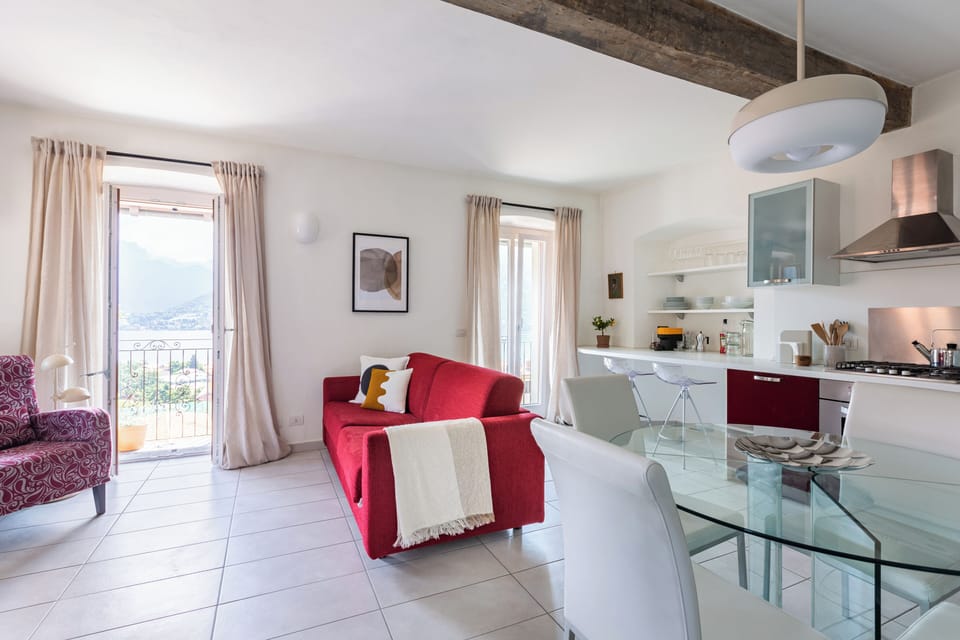 Apartment (1 Bedroom) | Living area