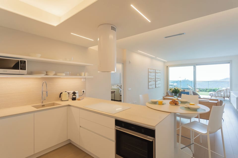 Apartment (1 Bedroom) | Private kitchen | Fridge, microwave, oven, espresso maker