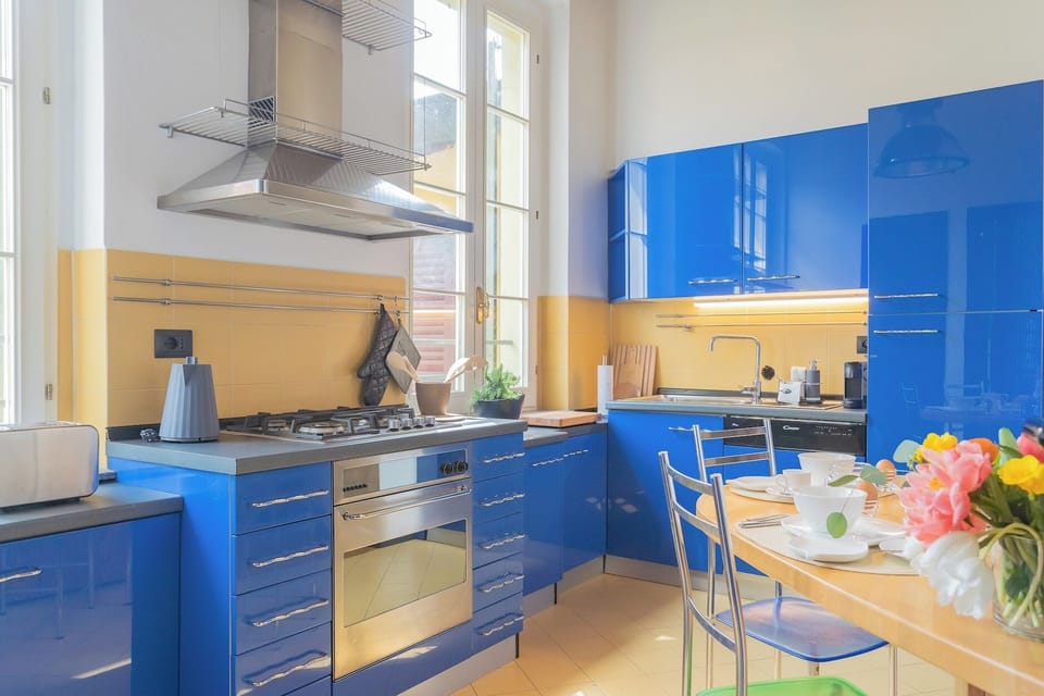 Apartment (2 Bedrooms) | Private kitchenette | Fridge, microwave, oven, espresso maker