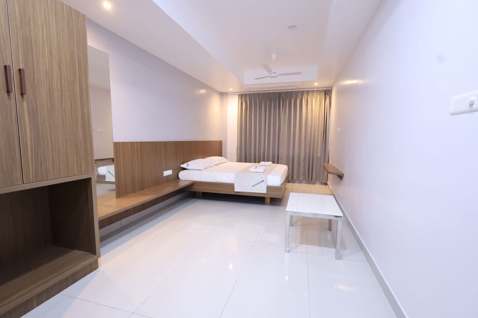 Standard Single Room | Soundproofing, WiFi (free)