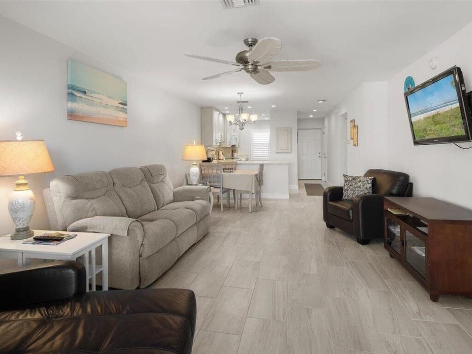 Long view to Kitchen