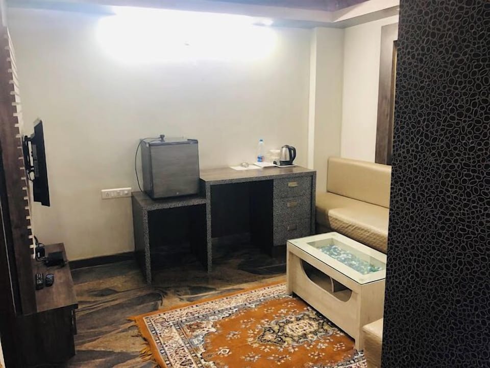 Deluxe Double Room | Free WiFi