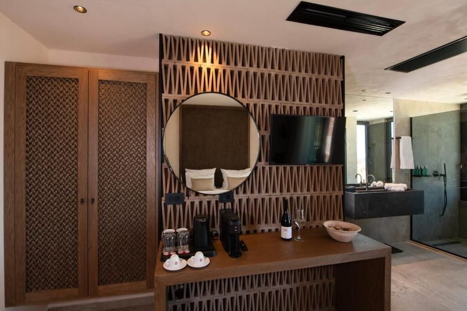 In-room safe, desk, laptop workspace, blackout drapes