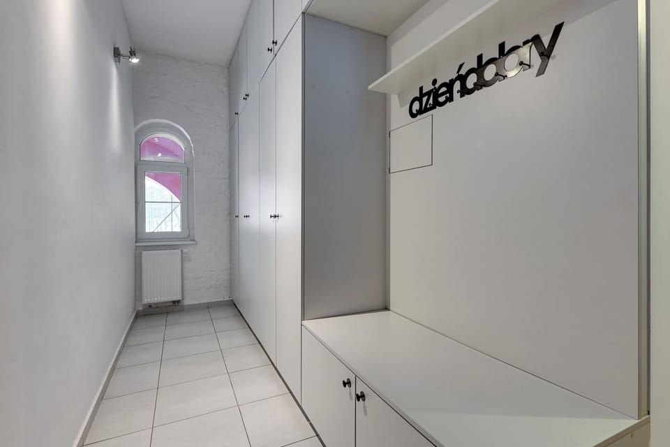Family Apartment | 2 bedrooms, premium bedding, soundproofing, iron/ironing board