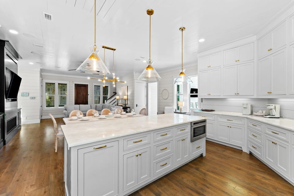 Ample Counter Space - Perfect for Prepping Gourmet Meals!