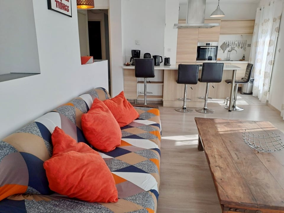 kitchen, living room, sofa