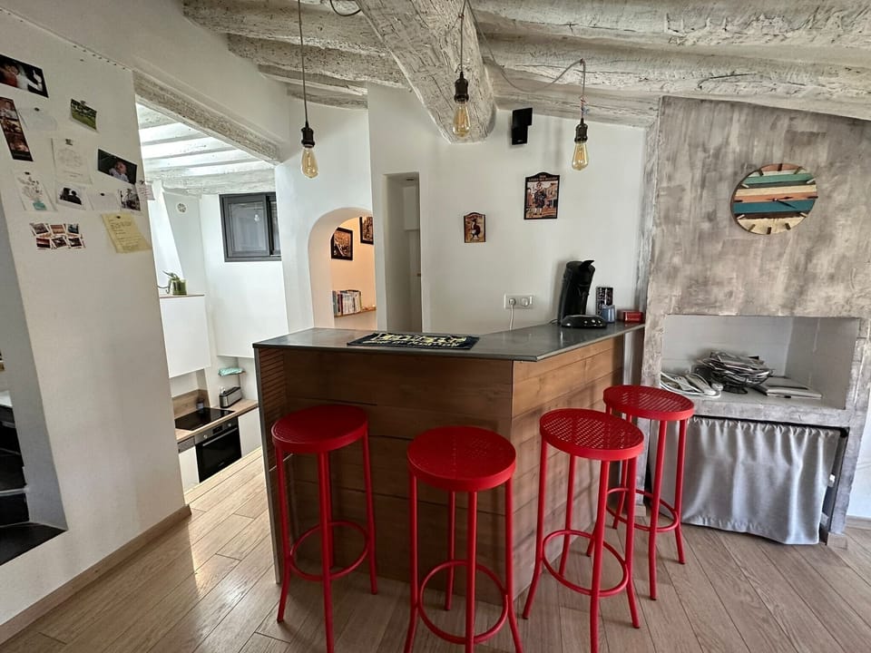 dining room, counter, living room