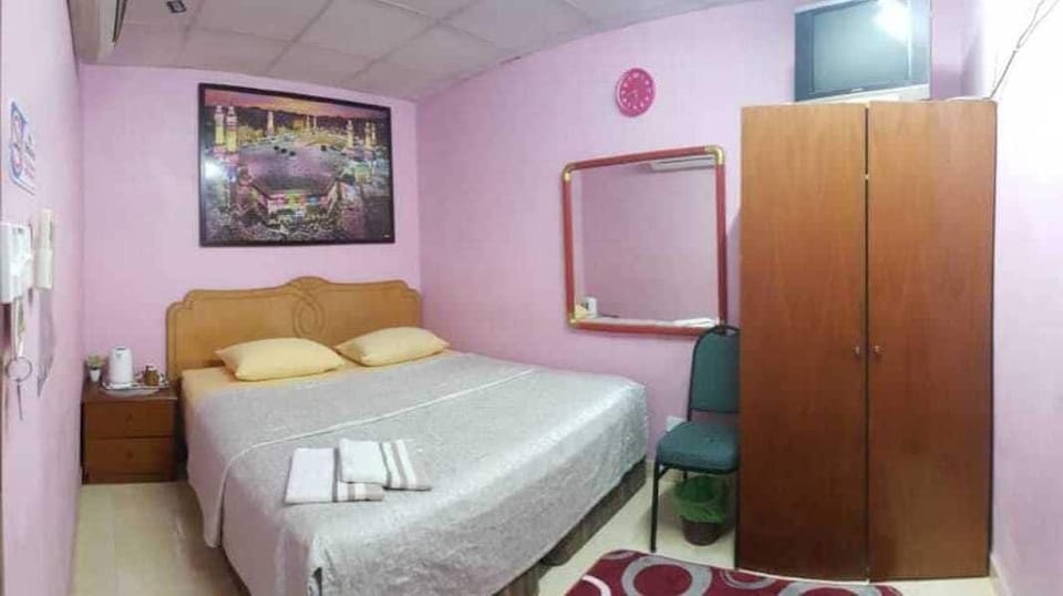 Double Room | Desk, iron/ironing board