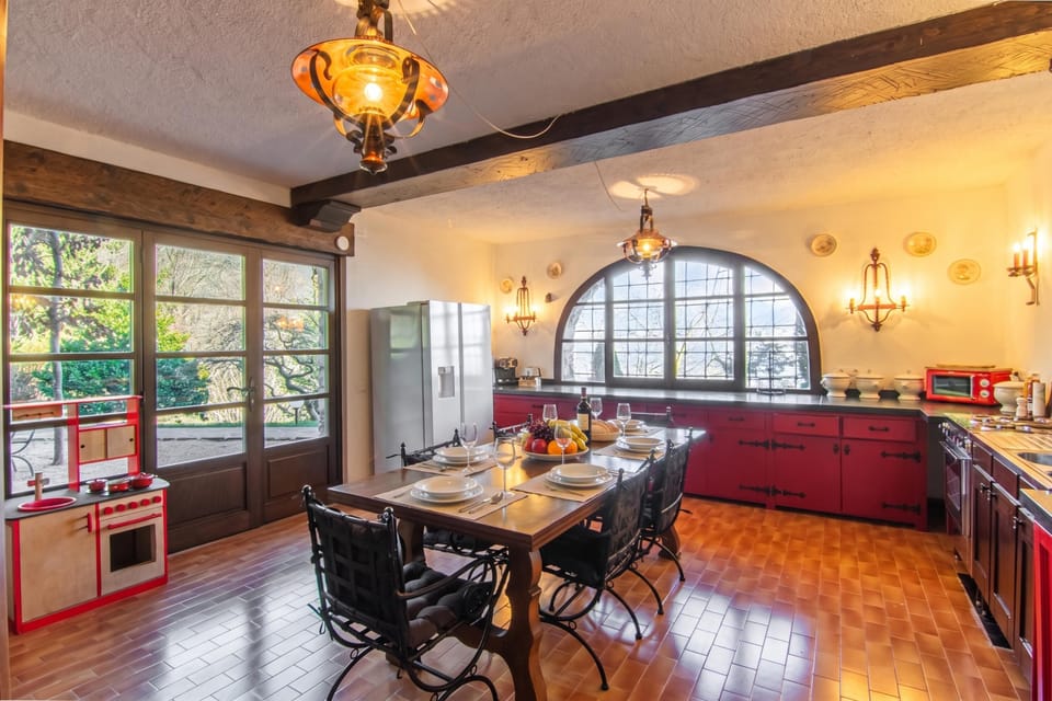Kitchen and dining area