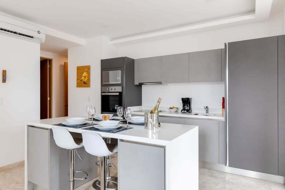 Apartment, 2 Bedrooms | Private kitchen