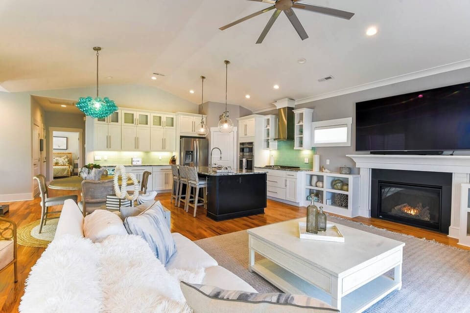 2ff71649 bdb7 4c05 a403 58e12282bd61