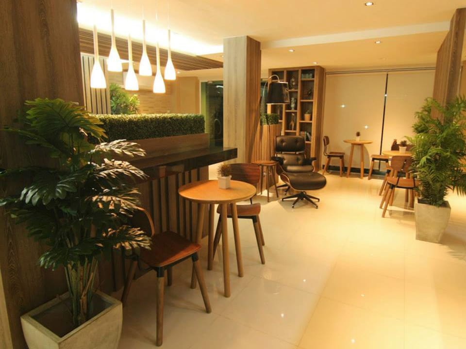 Coffee shop