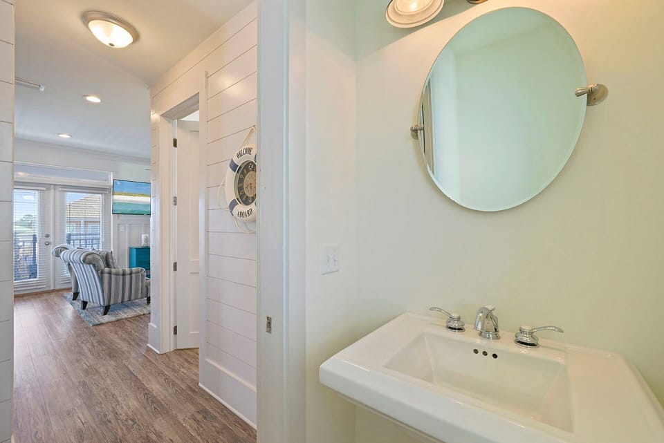 Arrabella - Seagrove Beach - Bathroom