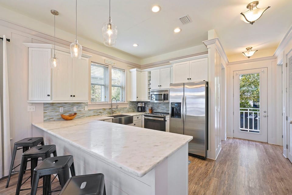 Arrabella - Seagrove Beach - Kitchen
