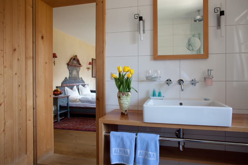 Superior Suite, 1 Bedroom, Mountain View | Egyptian cotton sheets, premium bedding, down comforters, in-room safe