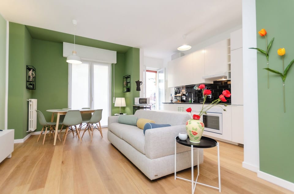Apartment, Balcony, City View | Living area | Smart TV