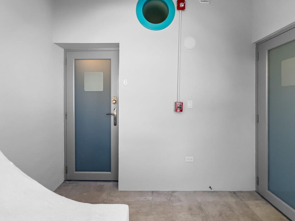 Open the door to a cozy inviting home designed to make your stay comfortable and relaxingOpen the door to a cozy inviting home designed to make your stay comfortable and relaxing
