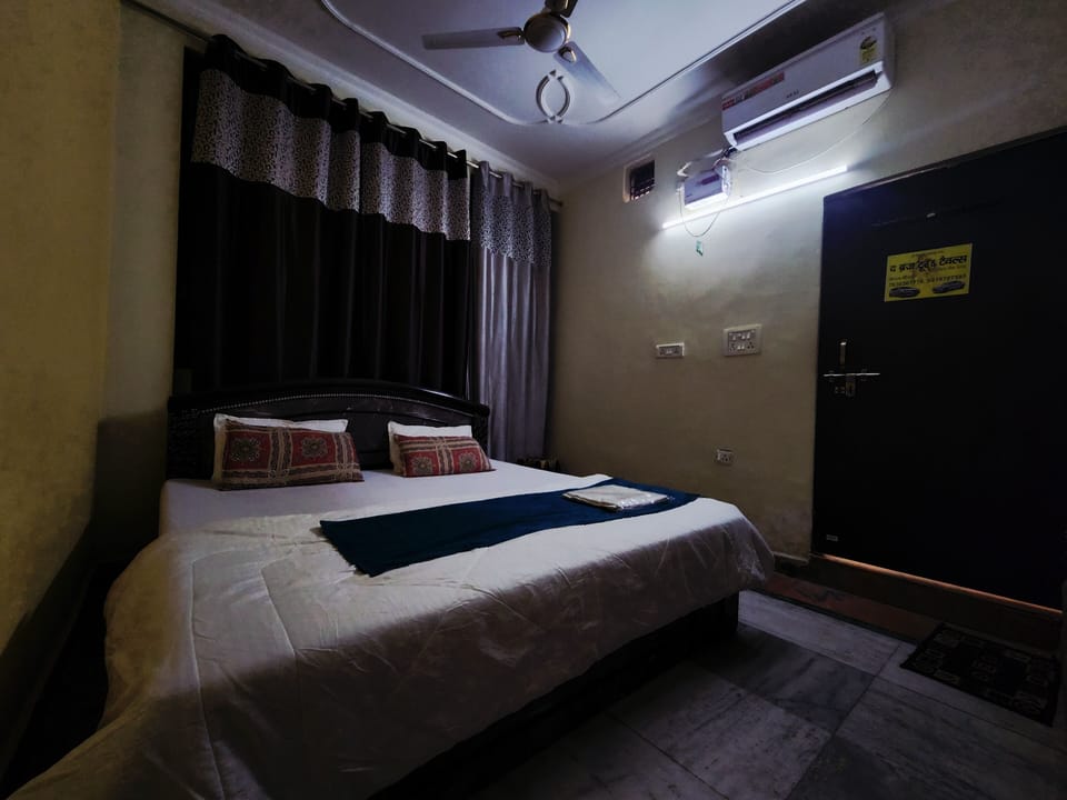 Deluxe Double Room, City View | Free WiFi