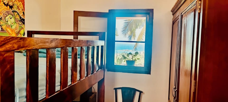 Room, 2 Bedrooms, Smoking, Balcony | 3 bedrooms