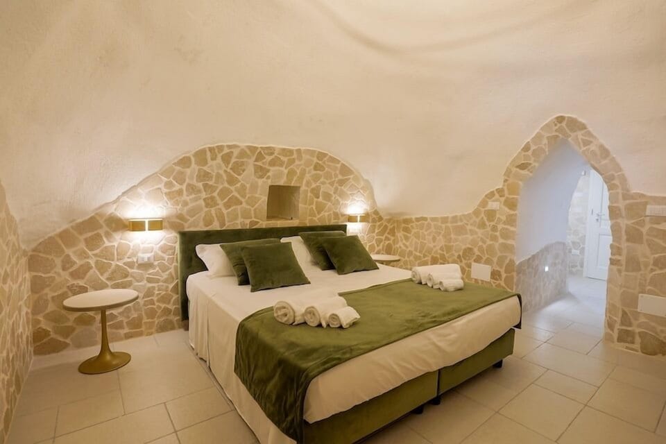 Traditional Double Room | In-room safe, free WiFi