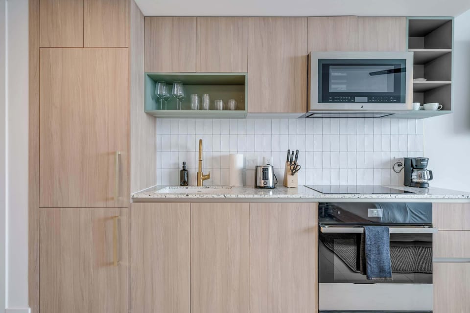 fully stocked kitchen