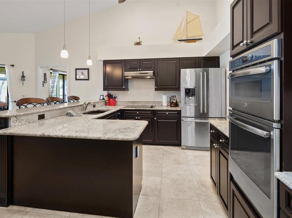 Spacious Open Kitchen