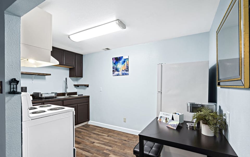 Kitchen Table