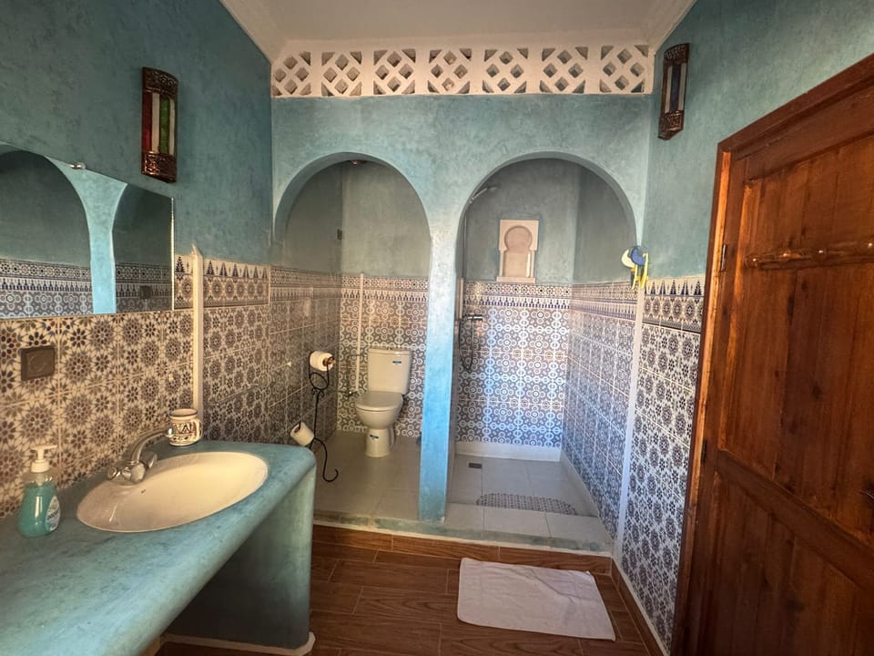 Double Room, Private Bathroom, Garden View | Bathroom | Towels, soap, toilet paper