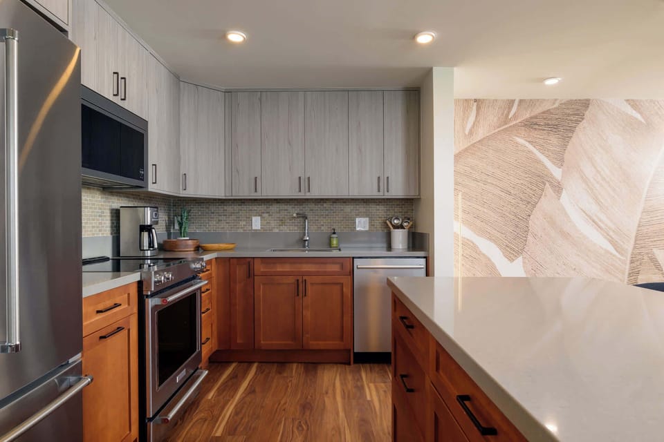 Enjoy the fully stocked kitchen with plenty of space (and style) to prepare food for your group