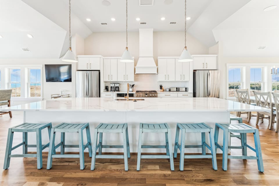 Main Level,Kitchen,