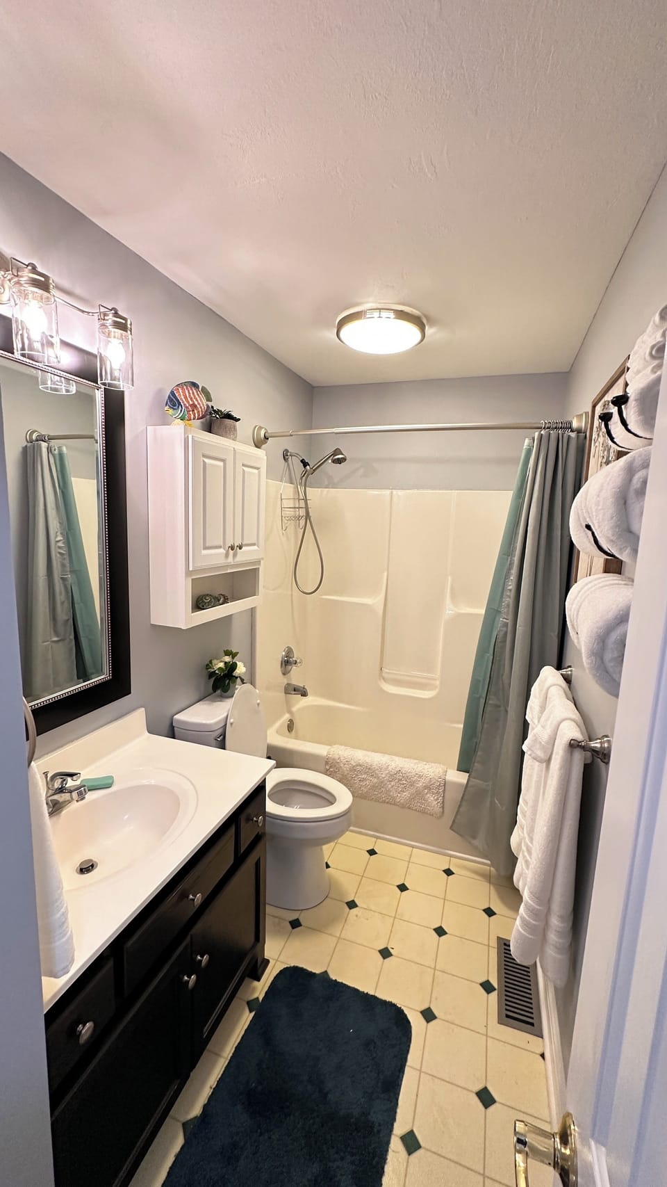 Main Level Bathroom 3
