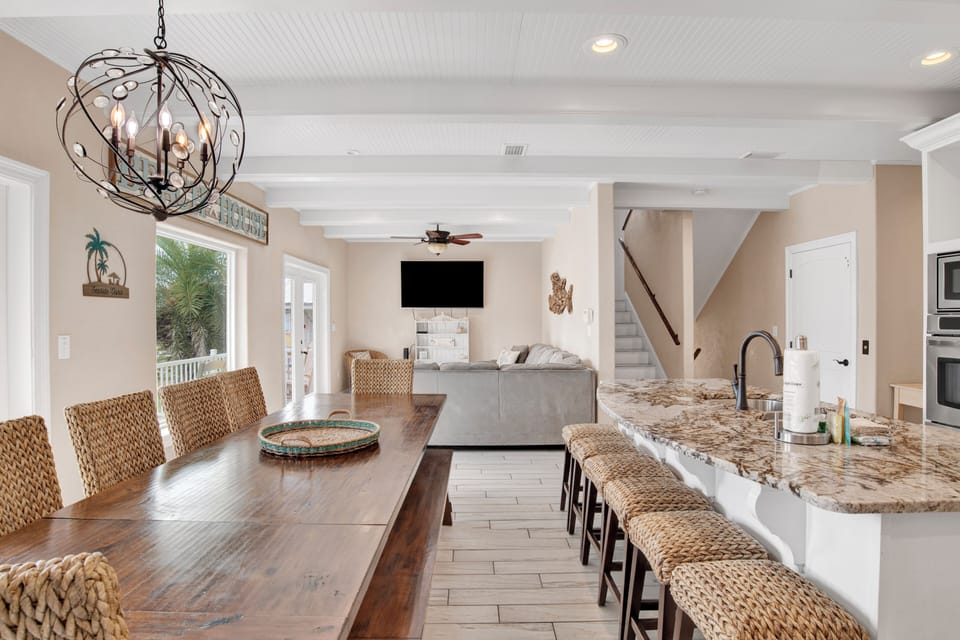 Seaside Oasis is a pet-friendly property in Gulf Shores