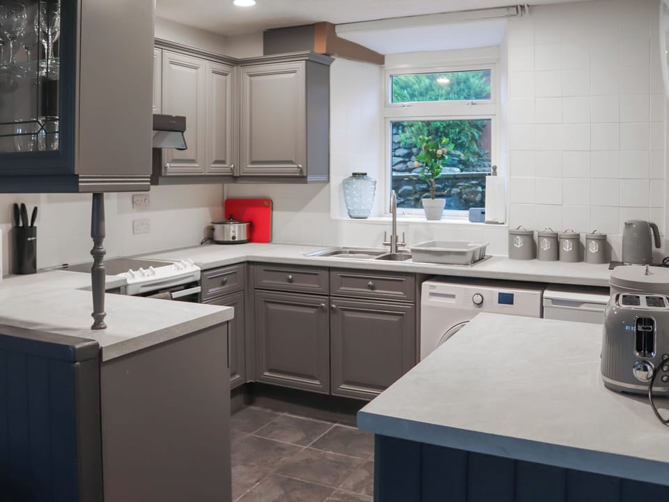 Kitchen | Hafanedd, Dyffryn Ardudwy Near Barmouth