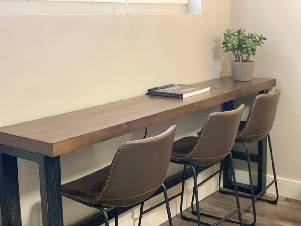 Lower Level Living Area | Bar Seating for 3!