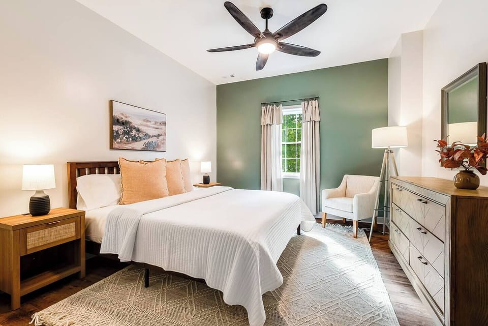 King Bedroom