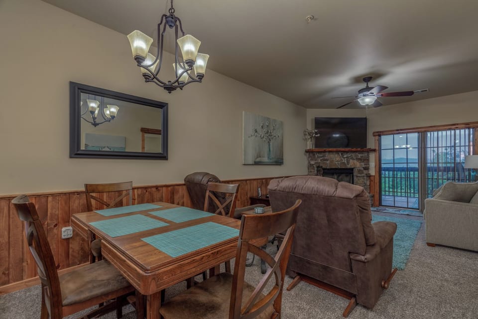 Dining - Dining Room