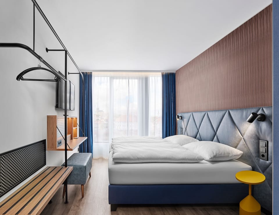 Comfort Double Room | Soundproofing, WiFi (free), bed sheets