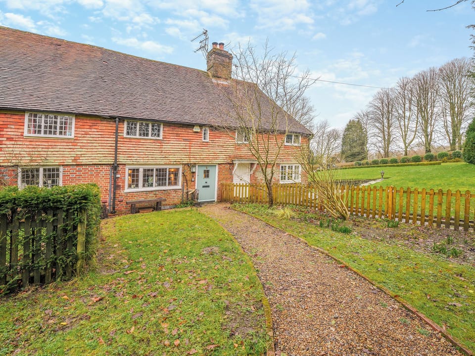 Exterior | School Hill House, Hartfield