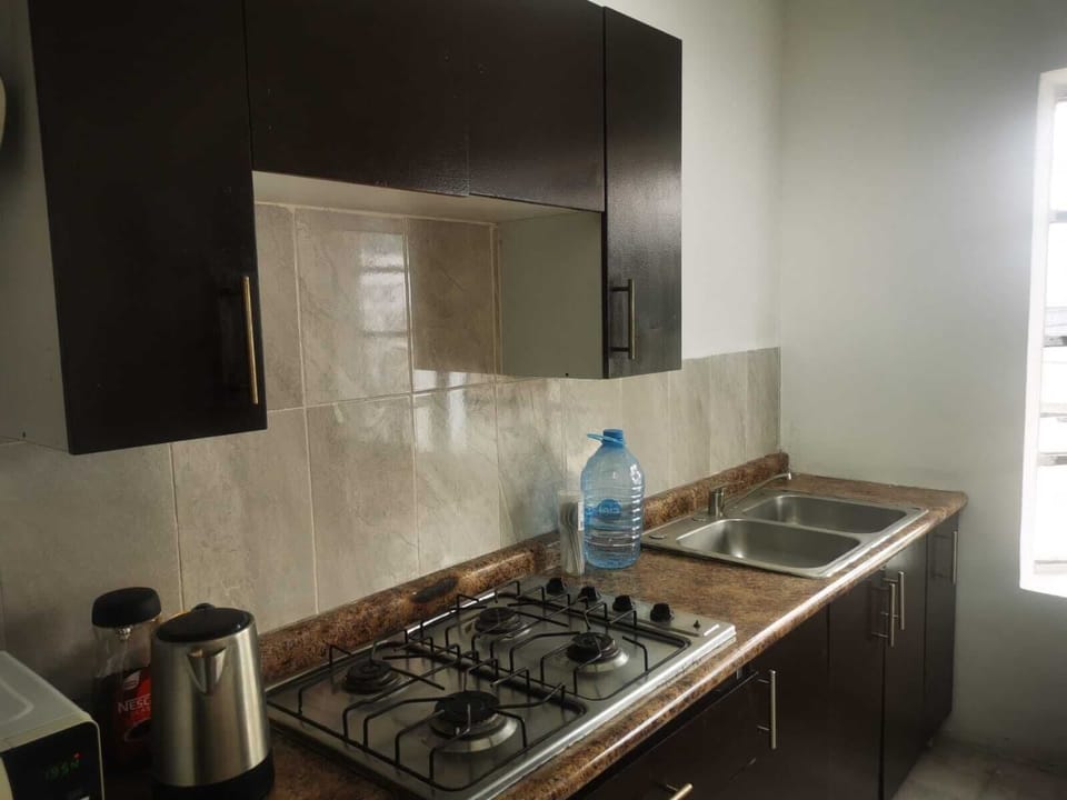 Double or Twin Room | Shared kitchen