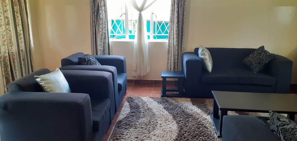 Double Room Single Use, Garden View | Living area