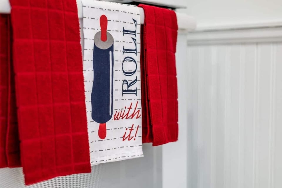 love our nautical colors