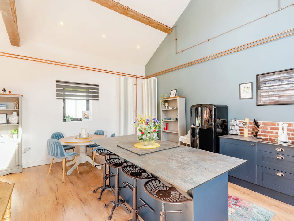 Open plan living space | Tank Barn, Leighton, near Welshpool