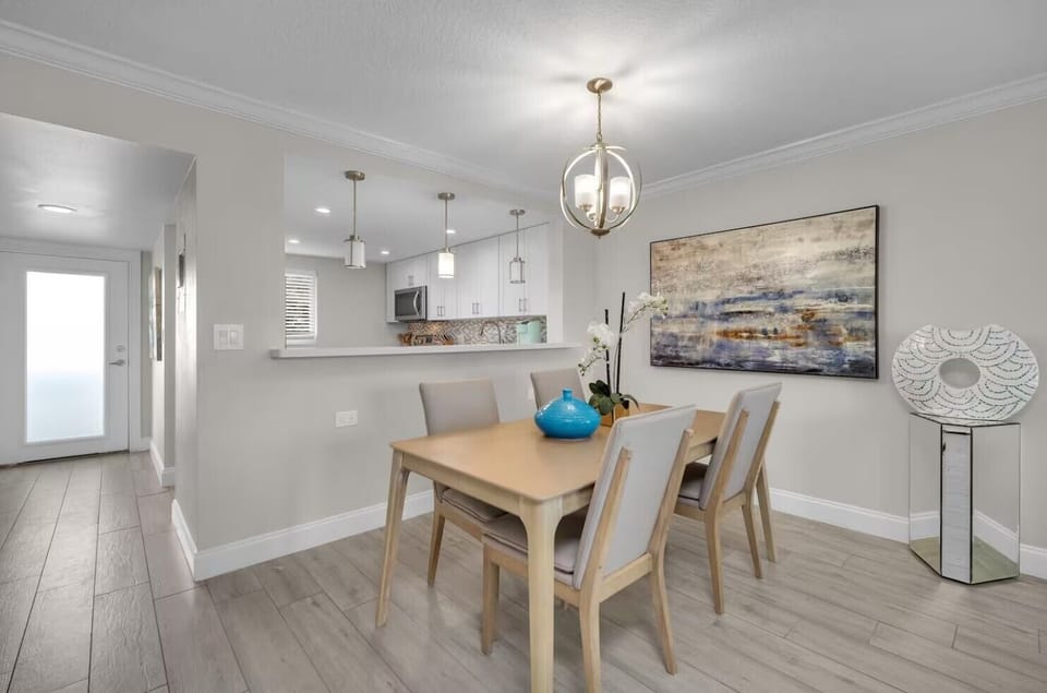 Dinning and Kitchen Area