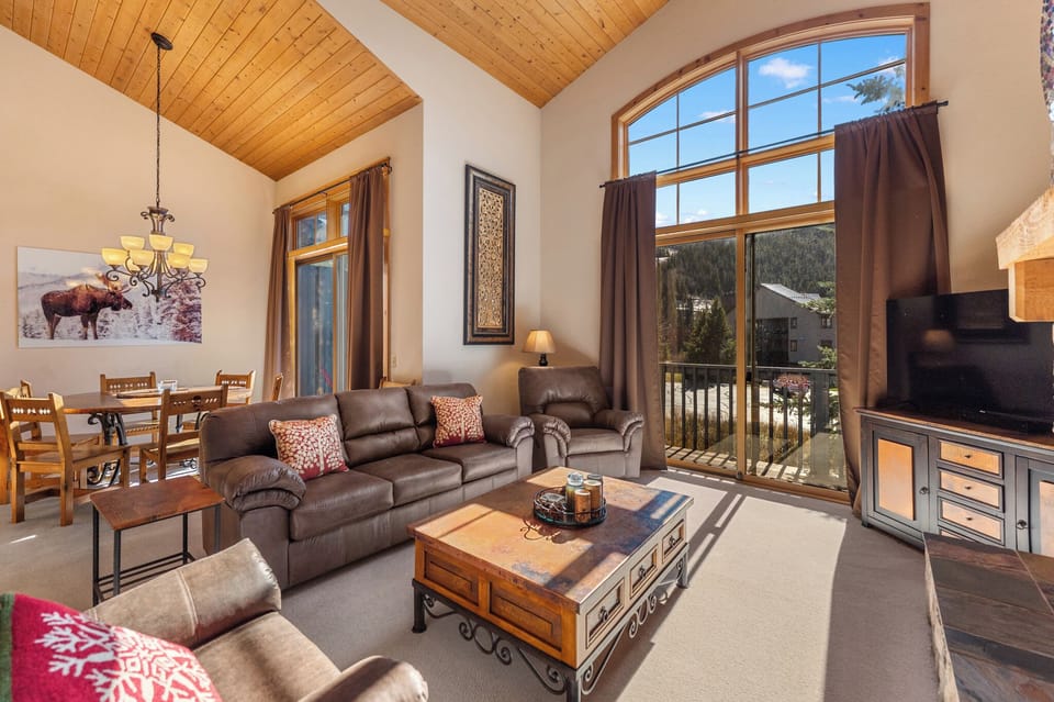 Studio (3 Bedrooms) | Property amenity